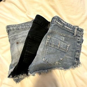 Set of 3 pairs of Jean shorts